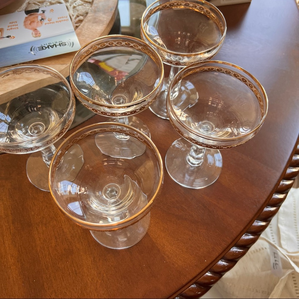 Vintage stemware five pieces